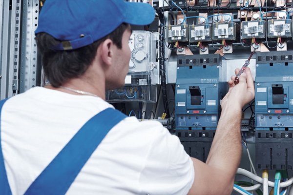 Elektrotechnik & Automatisierung